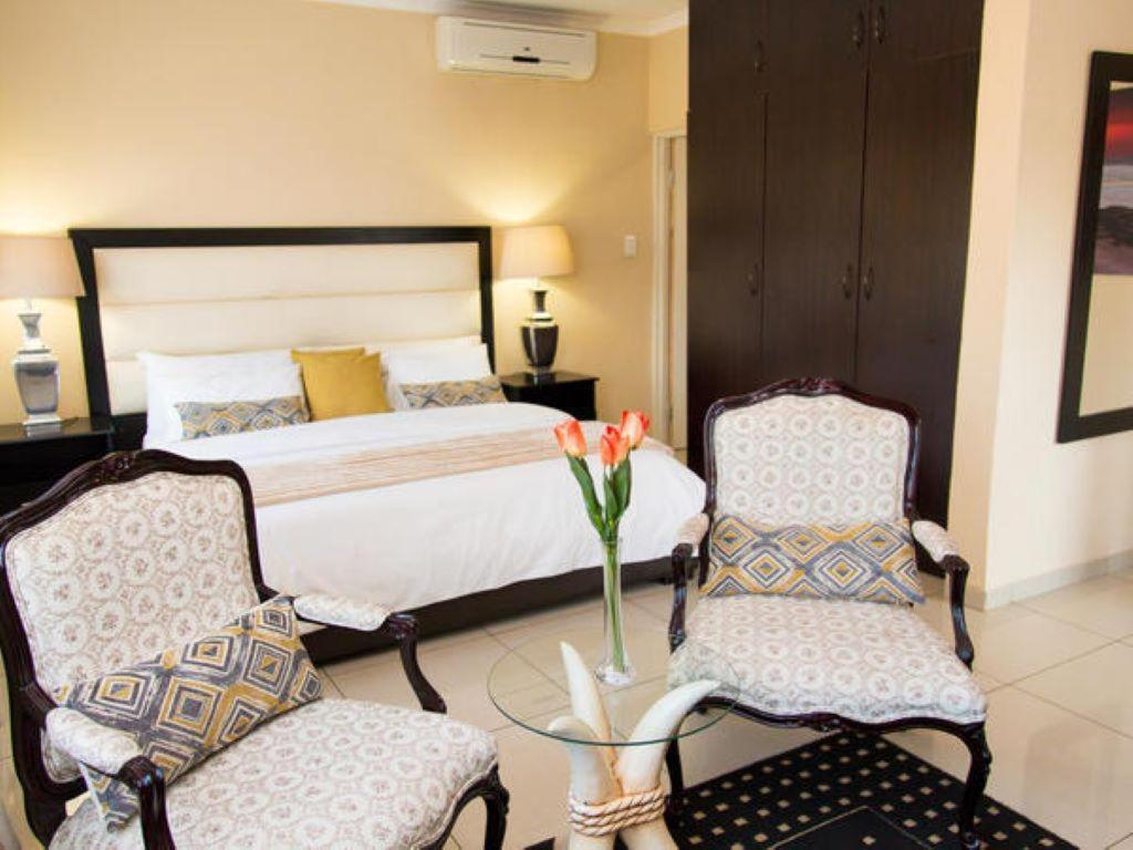 Sollunaa Guesthouse Sandton Dış mekan fotoğraf